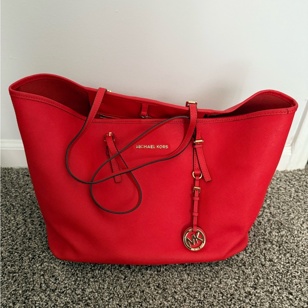 Michael Kors Jet Travel Tote – Red
